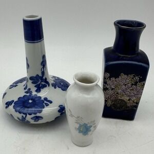 Vintage Lot Of 3 Miniature Porcelain Blue And White Vases 2-4" Floral Designs